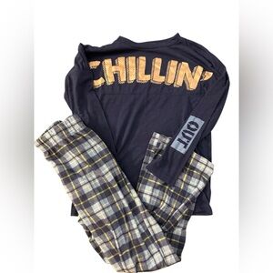 Max and Olivia Boys 2 piece pajama set in blue plaid| Size: M 8/10
